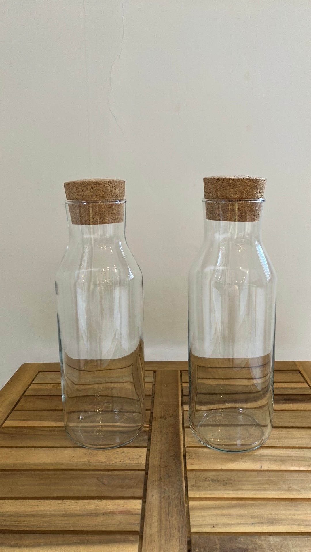 Bouteille d'eau en verre avec couvercle en liège, Enlèvement, Comme neuf