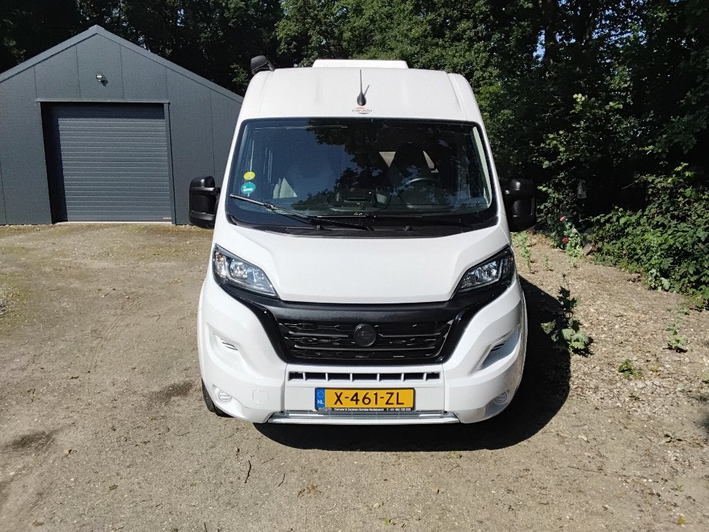 Carado (Hymer) CV 600 édition 15, Siège de train, Fiat, Boîte manuelle, 5 à 6 mètres
