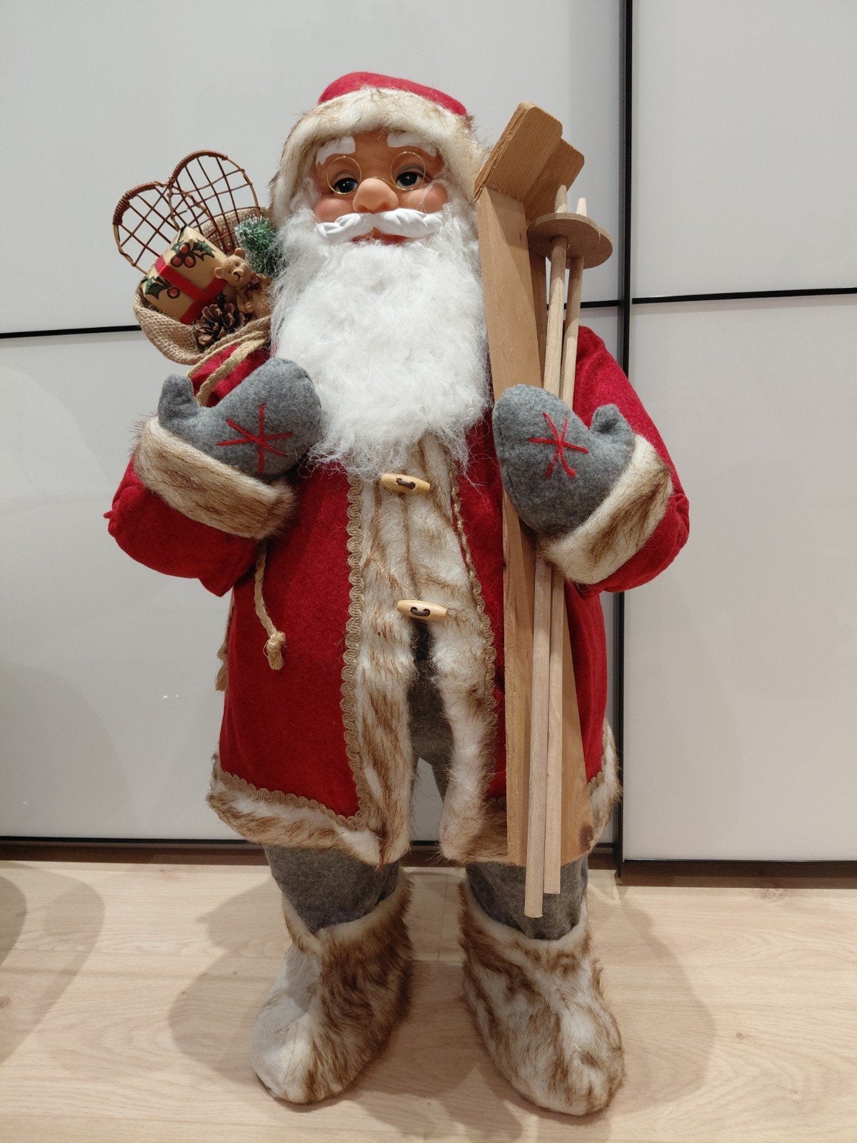 Grand père Noël en tenue traditionnelle en très bon état, Enlèvement, Comme neuf