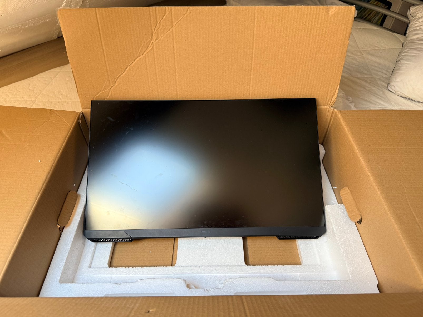 Odyssey G3 ecran, Informatique & Logiciels, Moniteurs, Enlèvement, Comme neuf