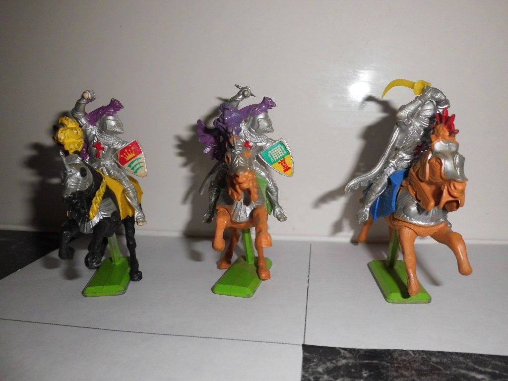 drie ridders figuren en paarden van britains, Hobby en Vrije tijd, Modelbouw | Figuren en Diorama's, Gebruikt, Figuur of Figuren