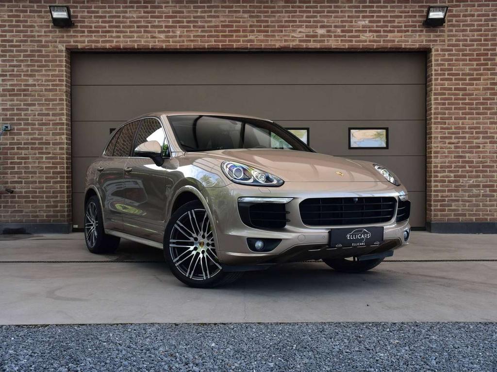 Porsche Cayenne 3.0i V6 PHEV S E-HYBRID SCHUIFDAK / GPS / 3, Auto's, Porsche, Cayenne, USB, 0 kg, Beige