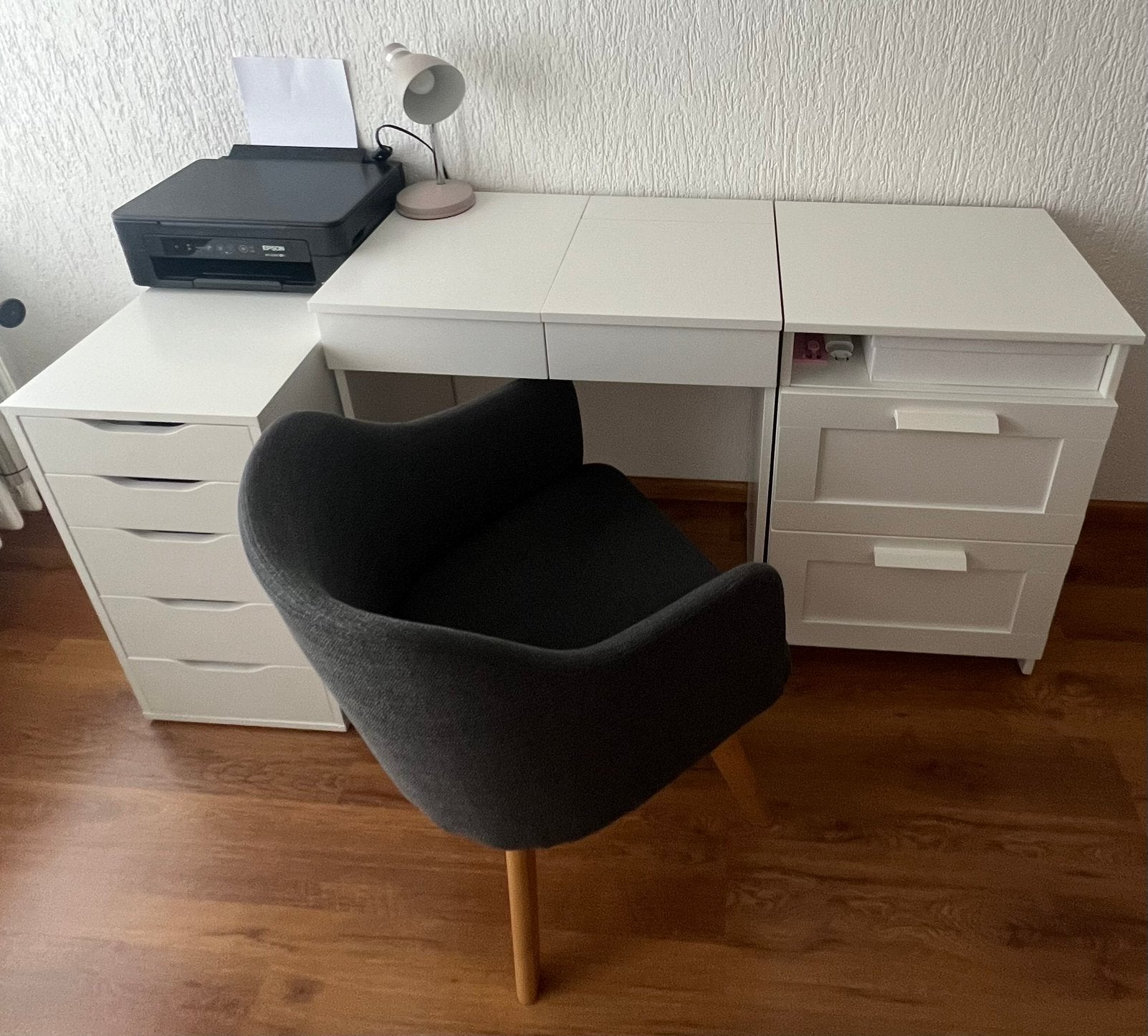 Witte bureauset met stoel (ook apart te koop), Ophalen, Zo goed als nieuw, IKEA, Wit