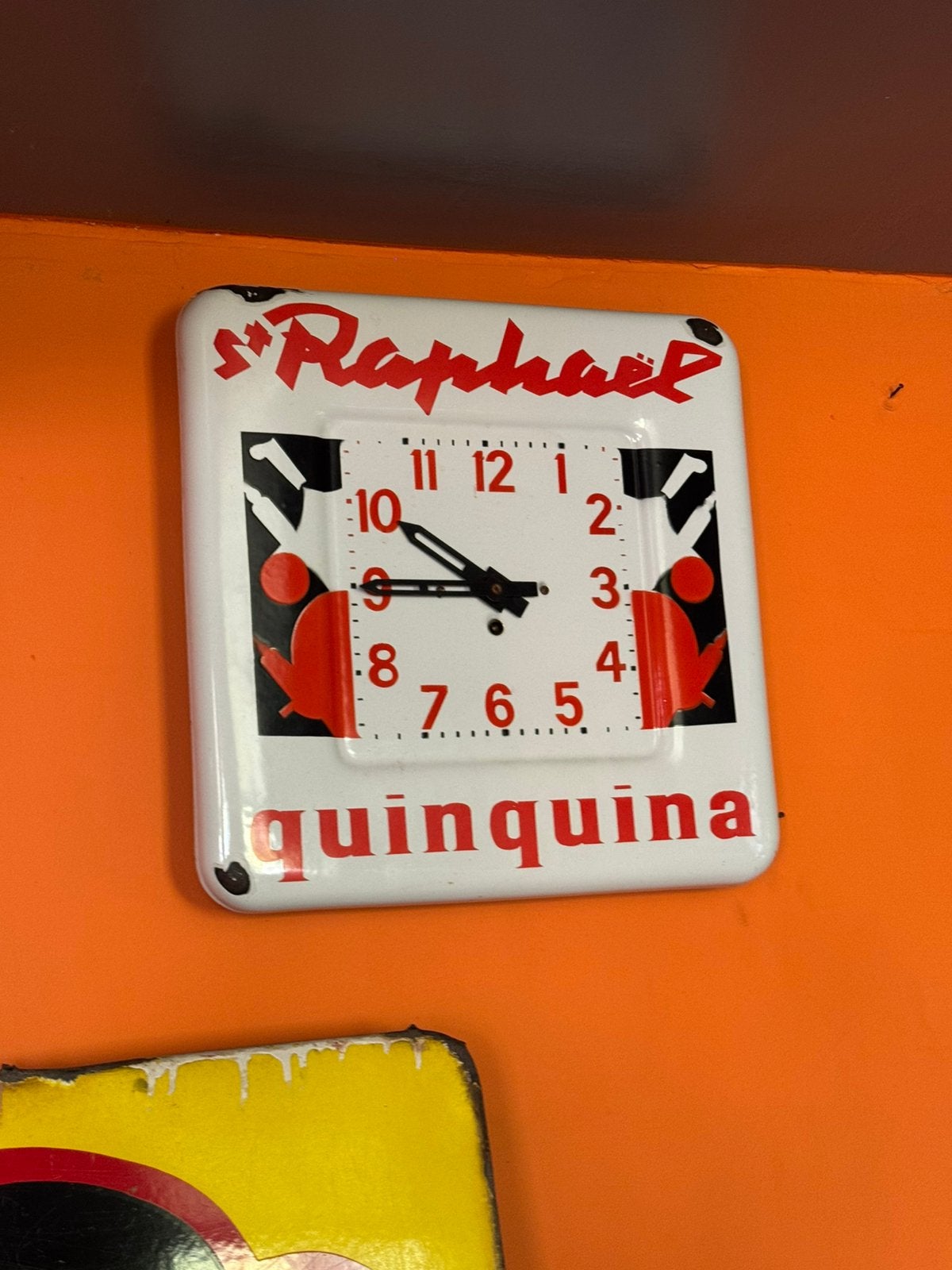 Horloge publicitaire en émail Saint-Raphaël, Panneau publicitaire, Enlèvement ou Envoi, ., Utilisé