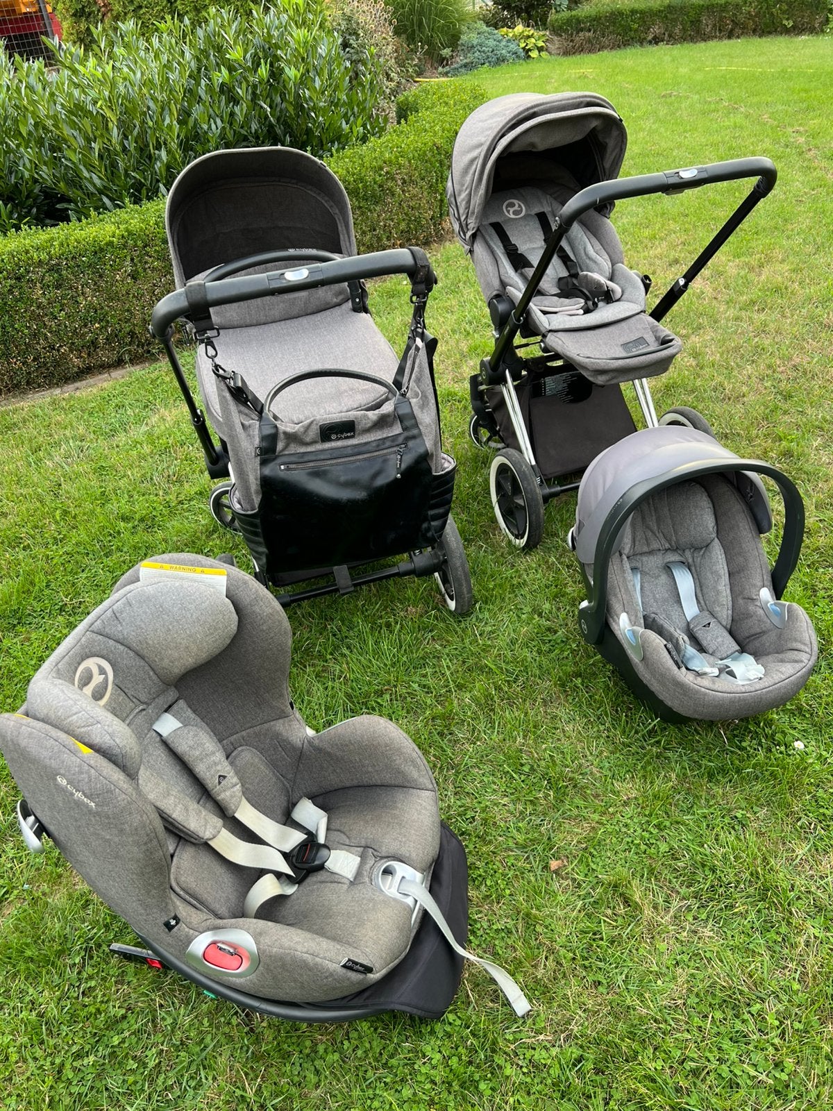 Complete babyset te koop-alles-in-één kinderwagenpakket, Kinderen en Baby's, Ophalen, Zo goed als nieuw, Kinderwagen, Maxi-Cosi