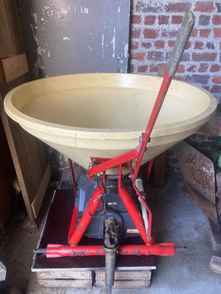 VICON kunstmeststrooier, Ophalen, Akkerbouw, Gewasbescherming en Bemesting