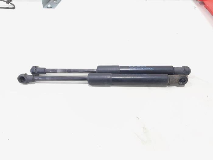 Kit amortisseur couvercle coffre d'un Audi A3, -, 3 mois de garantie, Audi, Utilisé