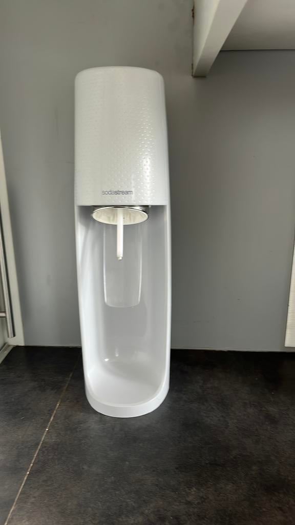 Lichtgrijze Soda stream, Ophalen, Gebruikt