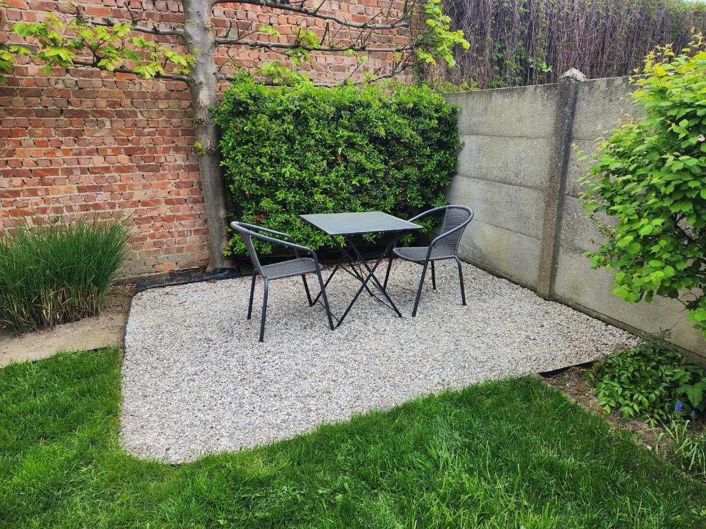 Terrasset (2 stoelen met tafel zwart), Overige materialen, Gebruikt, Bijzettafel, Tuinset