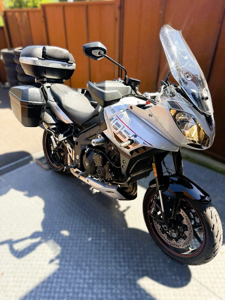 tiger 1050cm³ abs 2019 garantie 1,2,3 jaar jhb, Motoren, Motoren | Triumph, Nieuw, Motorrijbewijs A, Bedrijf, 3 cilinders