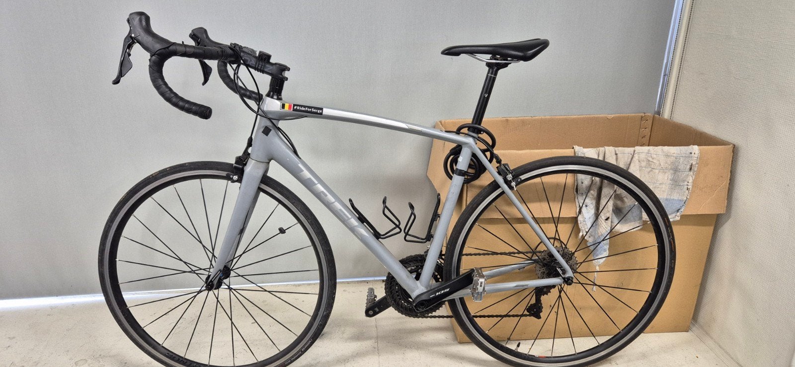 Racefiets Trek, Gebruikt, 10 tot 15 versnellingen, Velgrem, 53 tot 57 cm