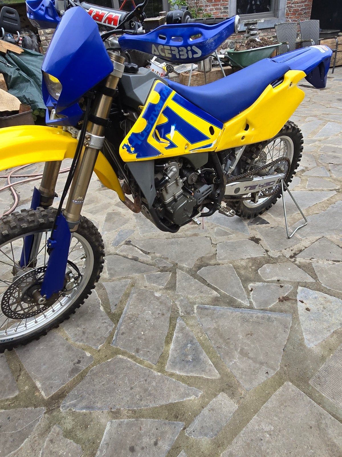 husqvarna 450 TE, Particulier