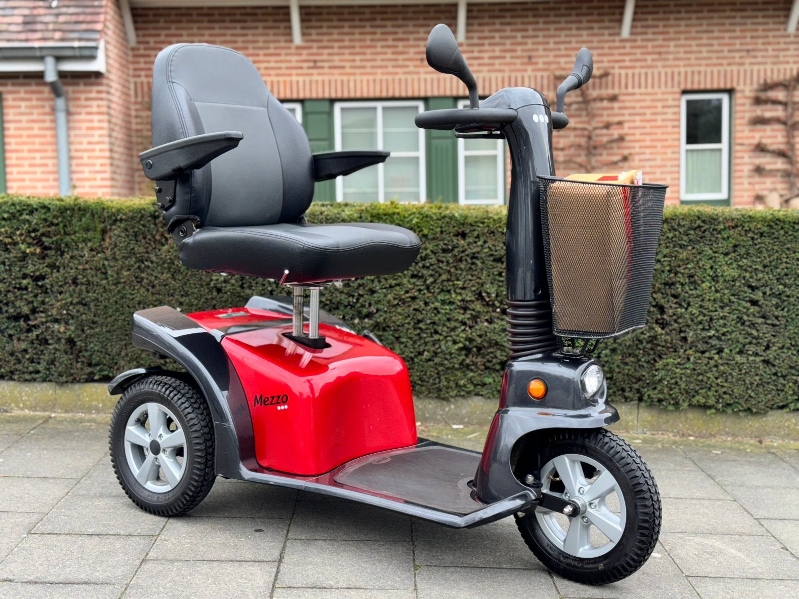 Scootmobiel L & M Mezzo 3 Elektrische scooter topstaat, Ophalen of Verzenden, Inklapbaar, Zo goed als nieuw, Elektrische rolstoel