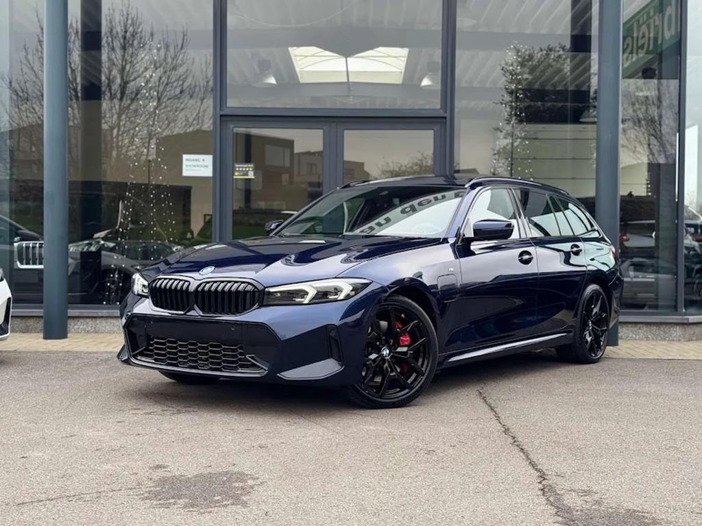 BMW 3 Serie 330 e Touring M Sport Pro / PANO / TRKHK / HARM-, Auto's, BMW, Bedrijf, Te koop, 3 Reeks, ABS, Airbags, Airconditioning