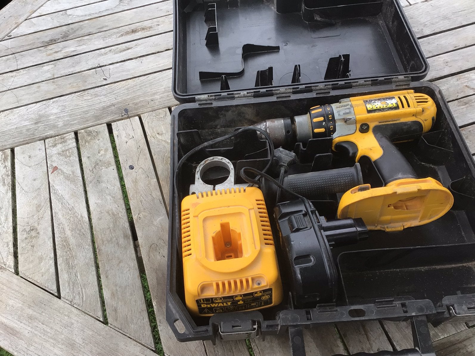 Dewalt xrp, Doe-het-zelf en Bouw, Ophalen, Gebruikt, Boor- en Schroefmachine, Minder dan 400 watt