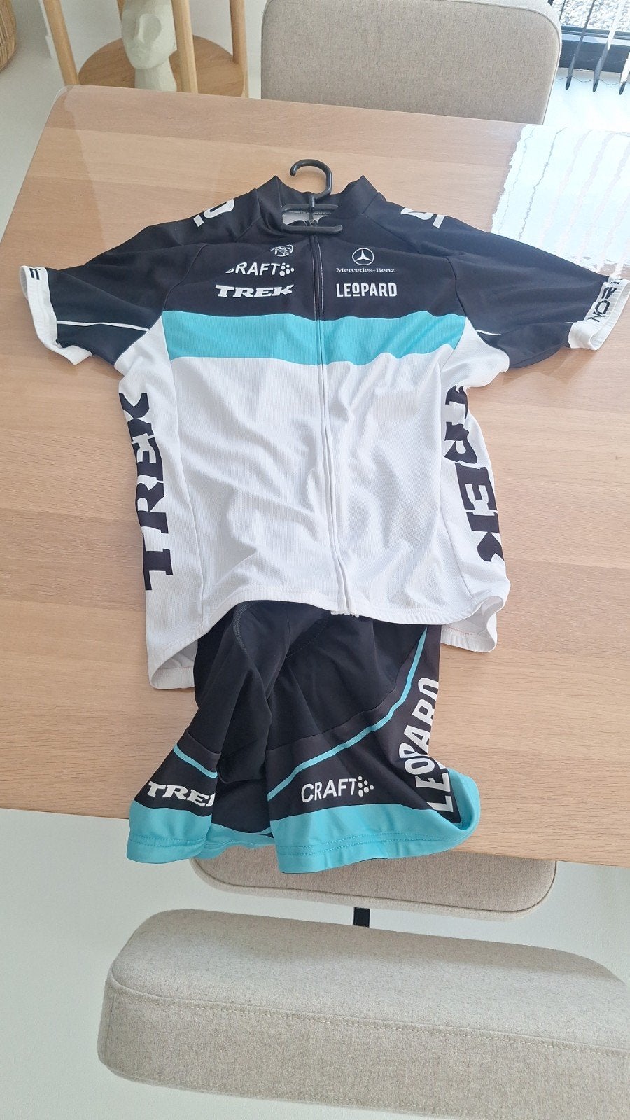 Kit de cyclisme Leopard Trek, Vêtements d'extérieur, Comme neuf, L, Femmes
