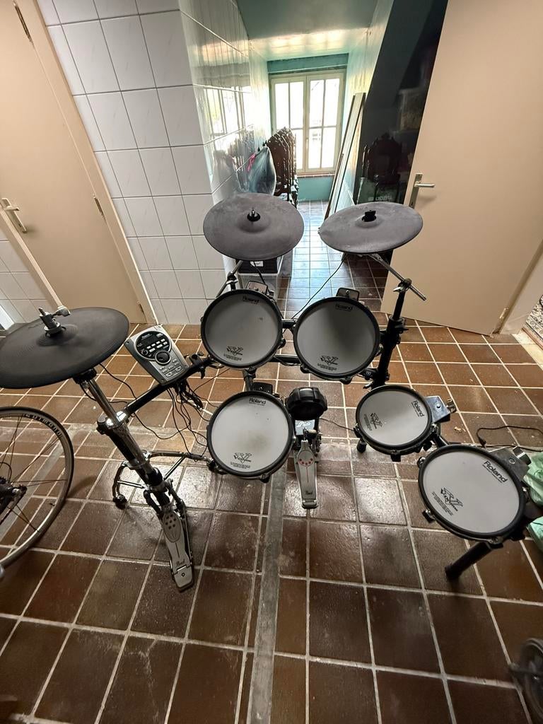 Roland vdrum drumset TD - 15, Muziek en Instrumenten, Drumstellen en Slagwerk, Ophalen, Zo goed als nieuw, Roland, Elektronisch