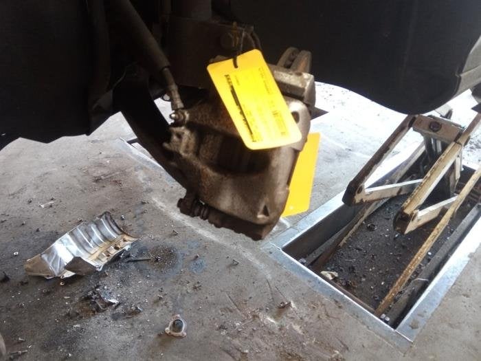 Remklauw (Tang) links-voor van een Peugeot 308, Auto-onderdelen, Gebruikt, -, -, -