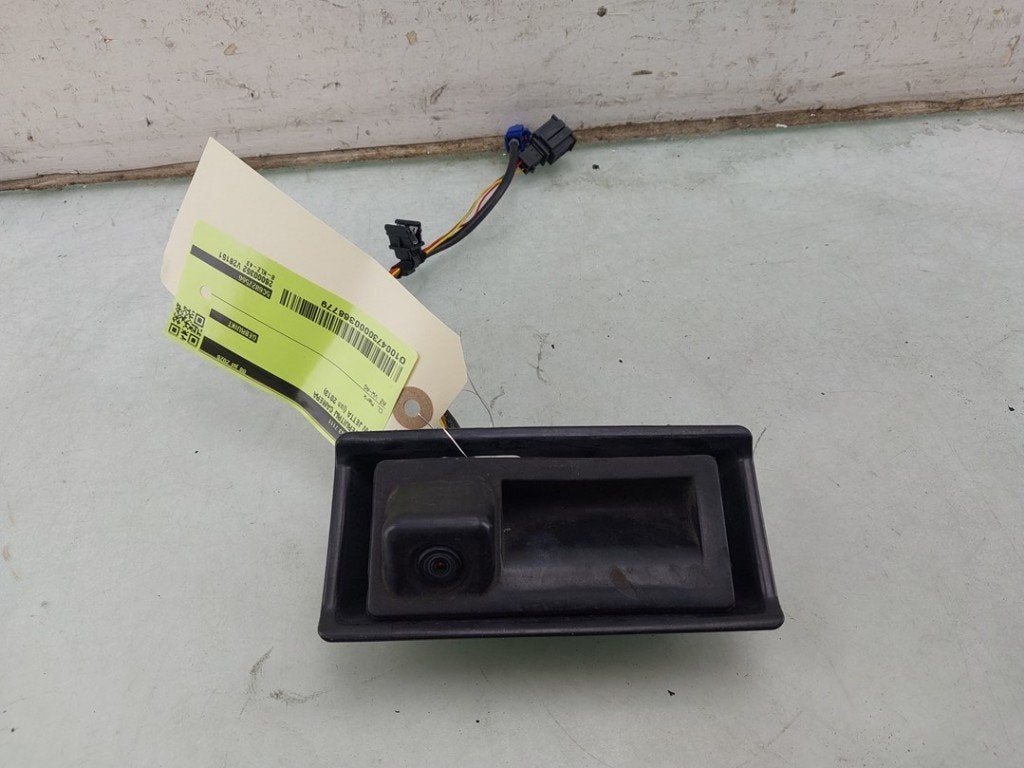 CAMERA ARRIÈRE Volkswagen Jetta IV (162 / 16A), Volkswagen, Volkswagen AG, Utilisé, Kundenbetreuung@volkswagen.de