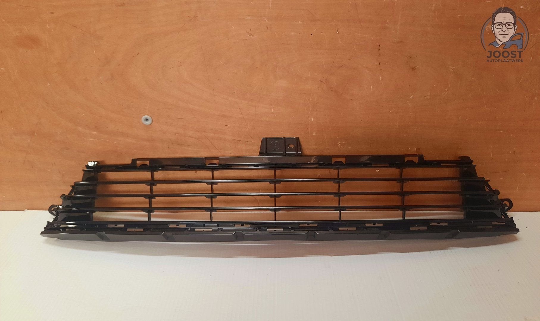 Grille bumpergrille nieuw Toyota Auris FL ->2015 53112-02680, -Avenue du Bourget 60, 1140 Evere / Brussel, België, Herkomst onderdeel bekend