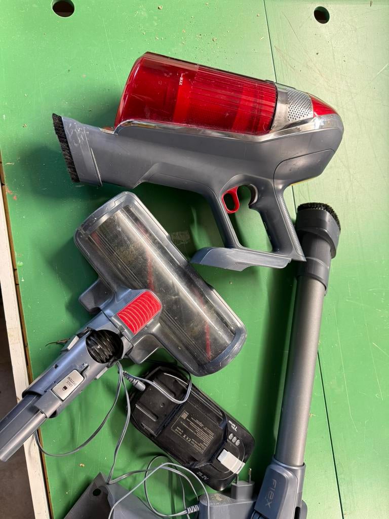 Rowenta X-force Flex draadloos, Elektronische apparatuur, Stofzuigers, Ophalen, Gebruikt, Reservoir, Stofzuiger