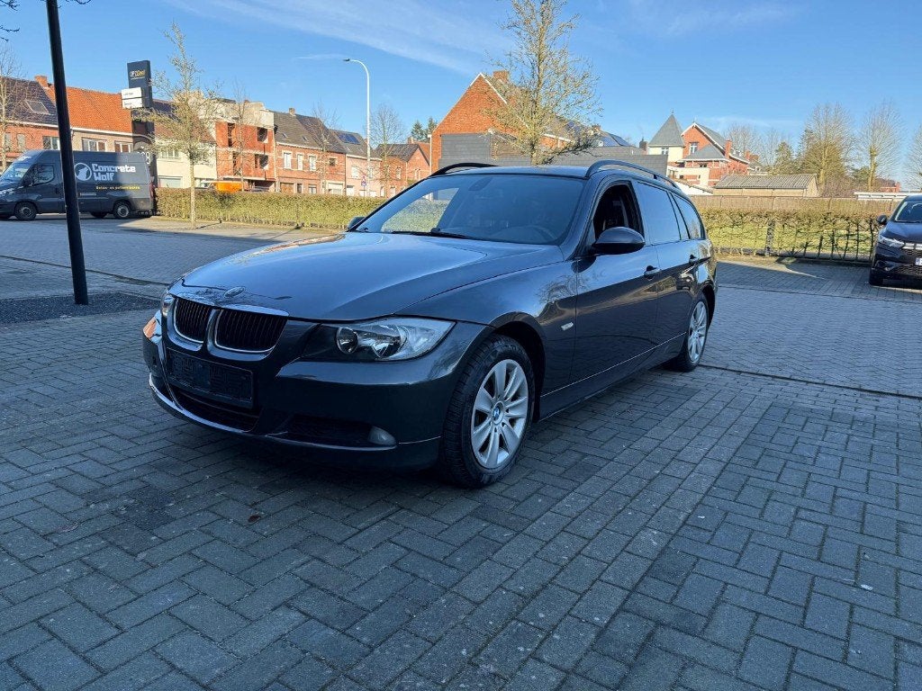 Bmw 320 automatic van eerste eigenaar, Auto's, Automaat, Leder, Bedrijf, 5 deurs