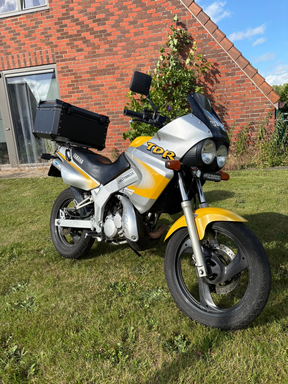Moteur de moto 2 temps Yamaha TDR125 a1 25cv 125cc, Particulier, Neuf, Sport