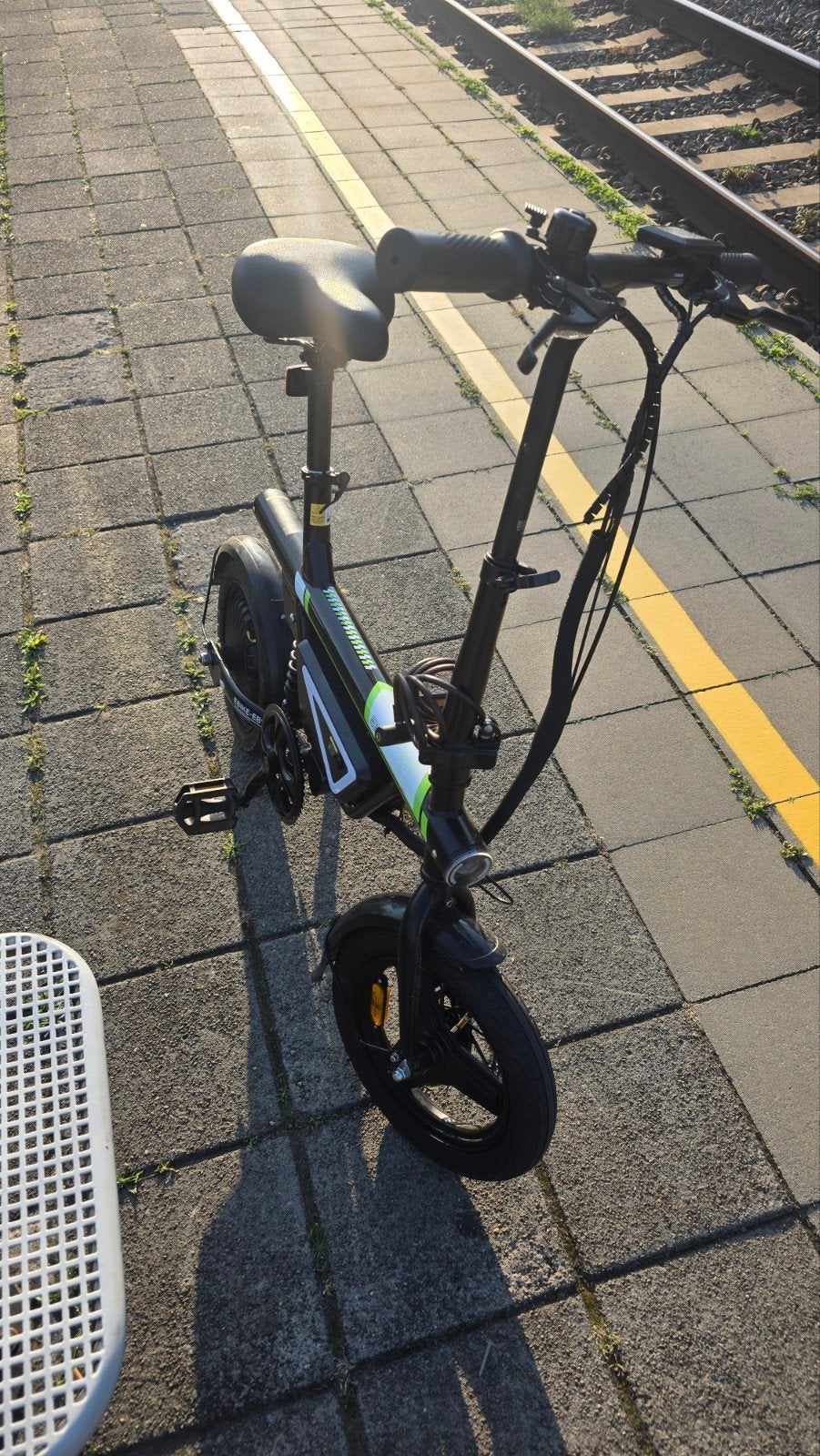 Elektrische fiets EB1 S, Fietsen en Brommers, 14 tot 16 inch, Versnellingen, Nieuw, Deels opvouwbaar