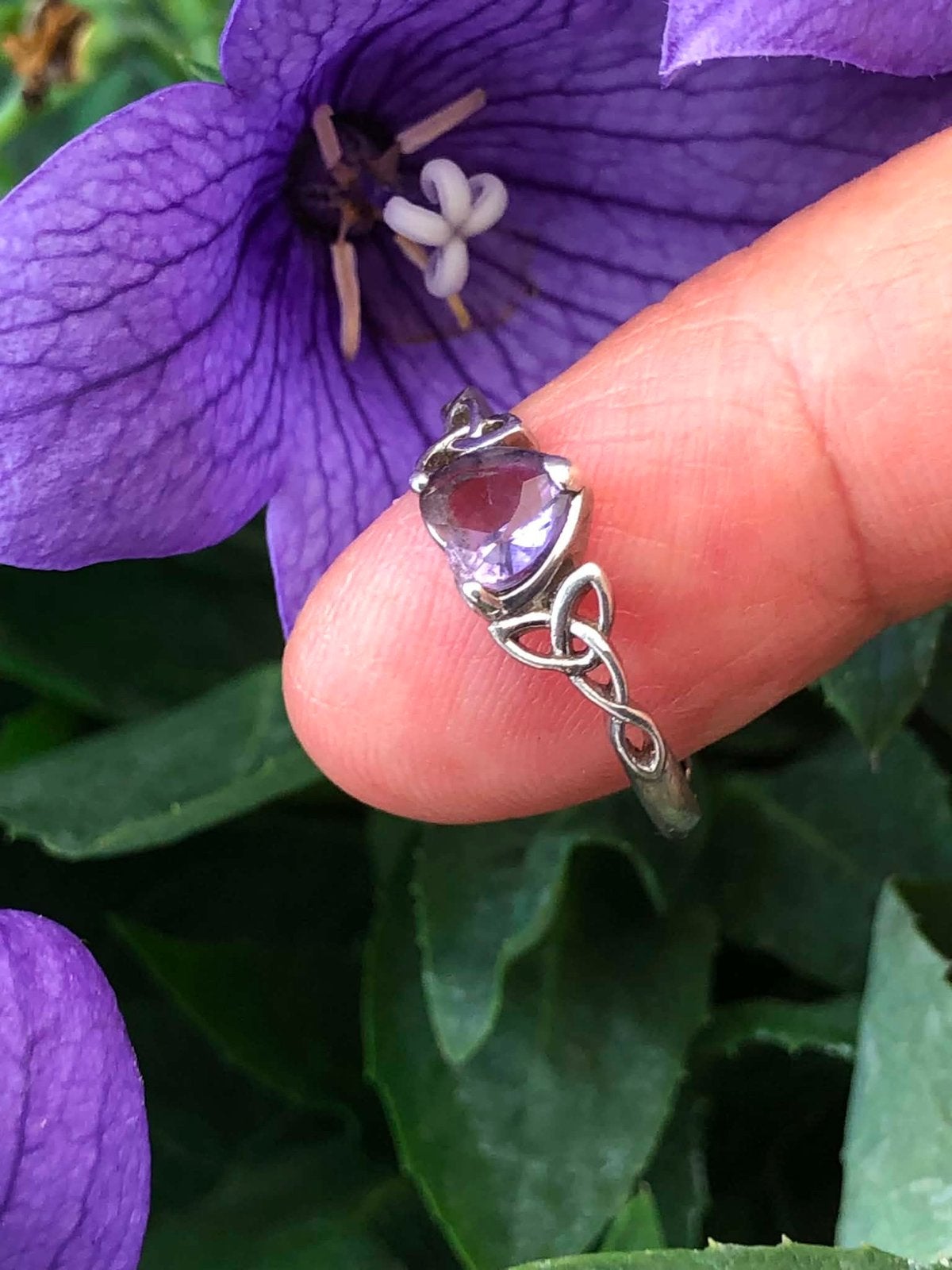Bague réglable avec améthyste, Bijoux, Sacs & Beauté, Enlèvement ou Envoi, Comme neuf