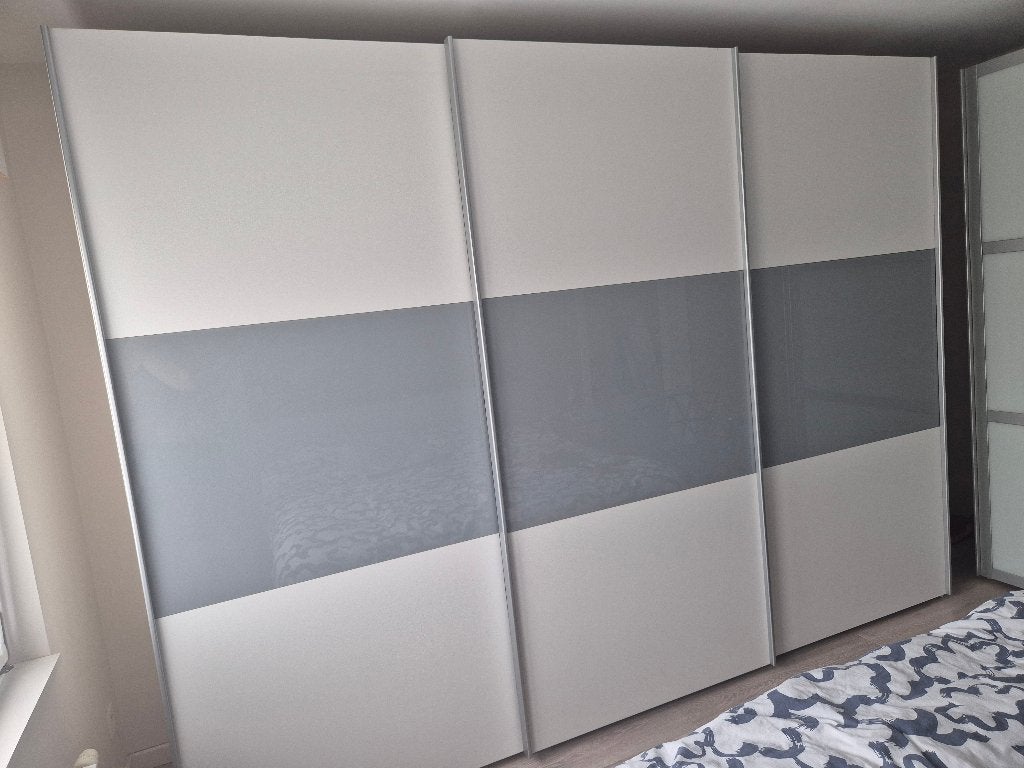 Kwalitatieve Nolte Kleerkast met 3 Schuifdeuren, Huis en Inrichting, Zo goed als nieuw, 50 tot 75 cm, Ophalen, Met deur(en)