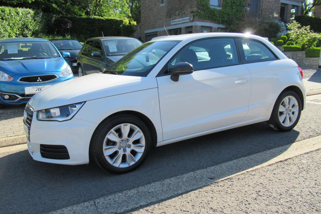 AUDI A1 MOTEUR A CHAINE DE DISTRIBUTION TRES BELLE, Autos, Audi, Achat, A1, Euro 6, Entreprise