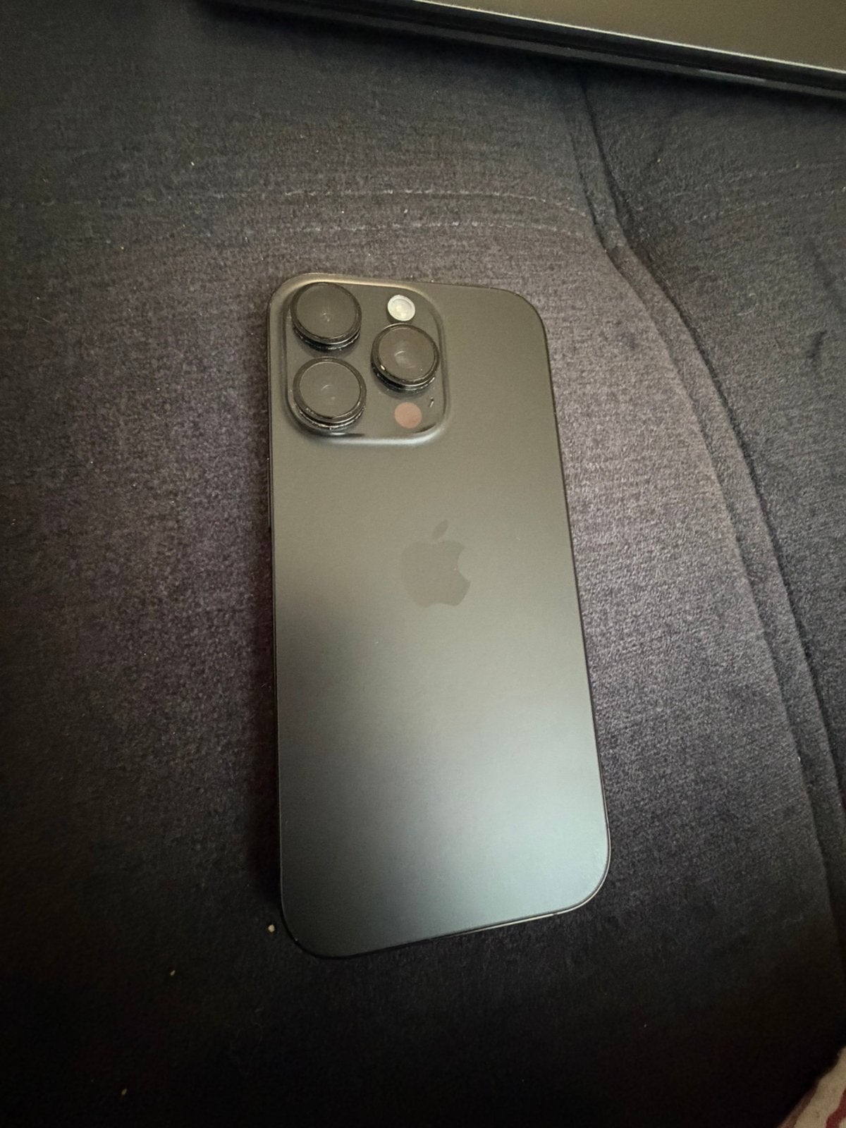 Iphone 16 pro noir 128 gb, Télécoms, Téléphonie mobile | Housses, Coques & Façades | Apple iPhone, Enlèvement, Comme neuf, IPhone 16