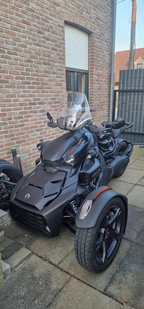Ryker 900cc
