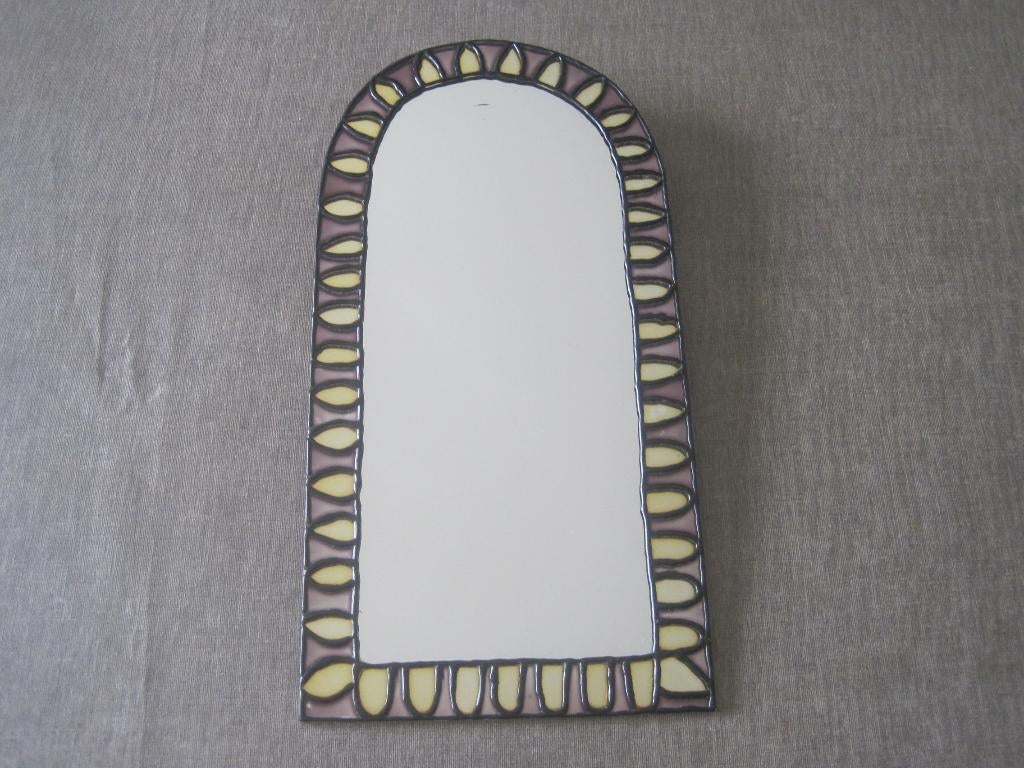 beau miroir en métal au design oriental, Enlèvement ou Envoi, Comme neuf, Ovale