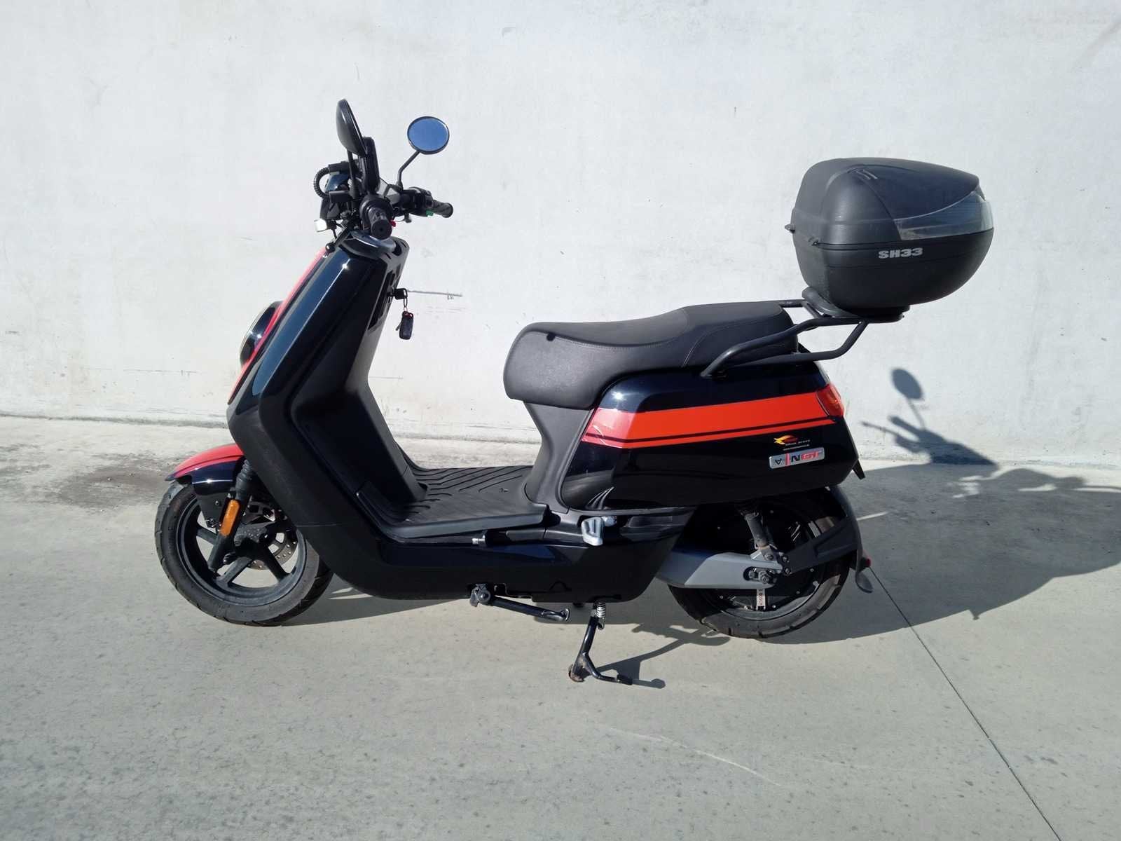 NIU - NGT - Moto, Motos, Entreprise, Autre, NIU