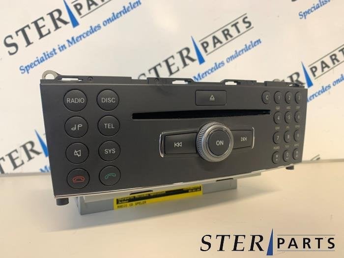 Radio CD Speler van een Mercedes C-Klasse, Gebruikt, -, Ophalen of Verzenden, -