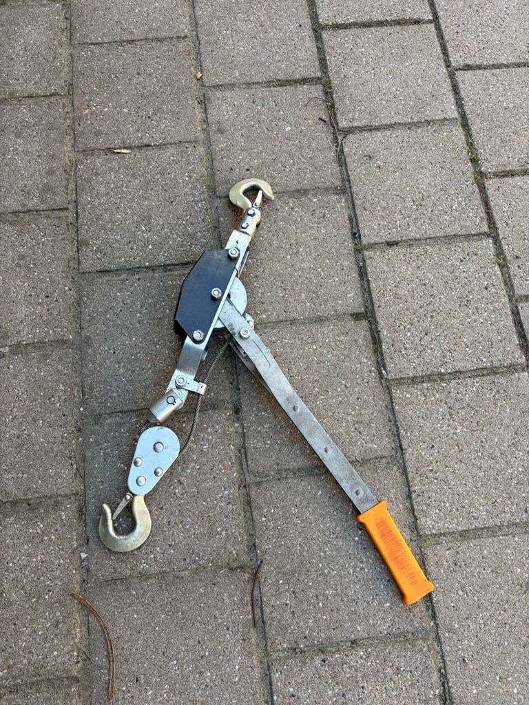Handtakel, Doe-het-zelf en Bouw, Ophalen, Zo goed als nieuw, Handmatig