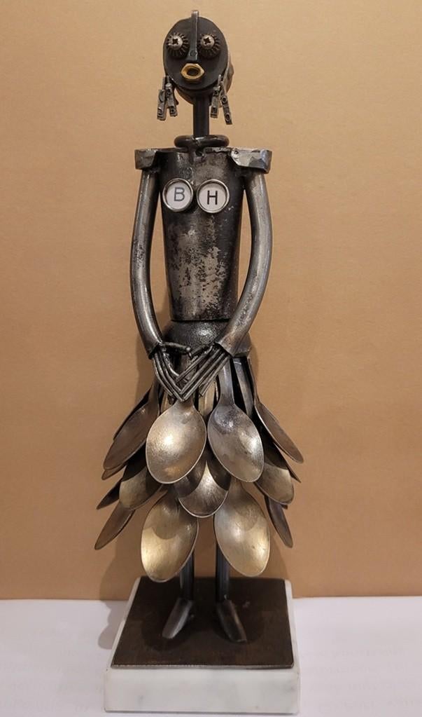 Ludo GIELS, Lepelrokje 2, Antiek en Kunst, Ophalen, Handgemaakt, 20 - 50 cm, Beeld