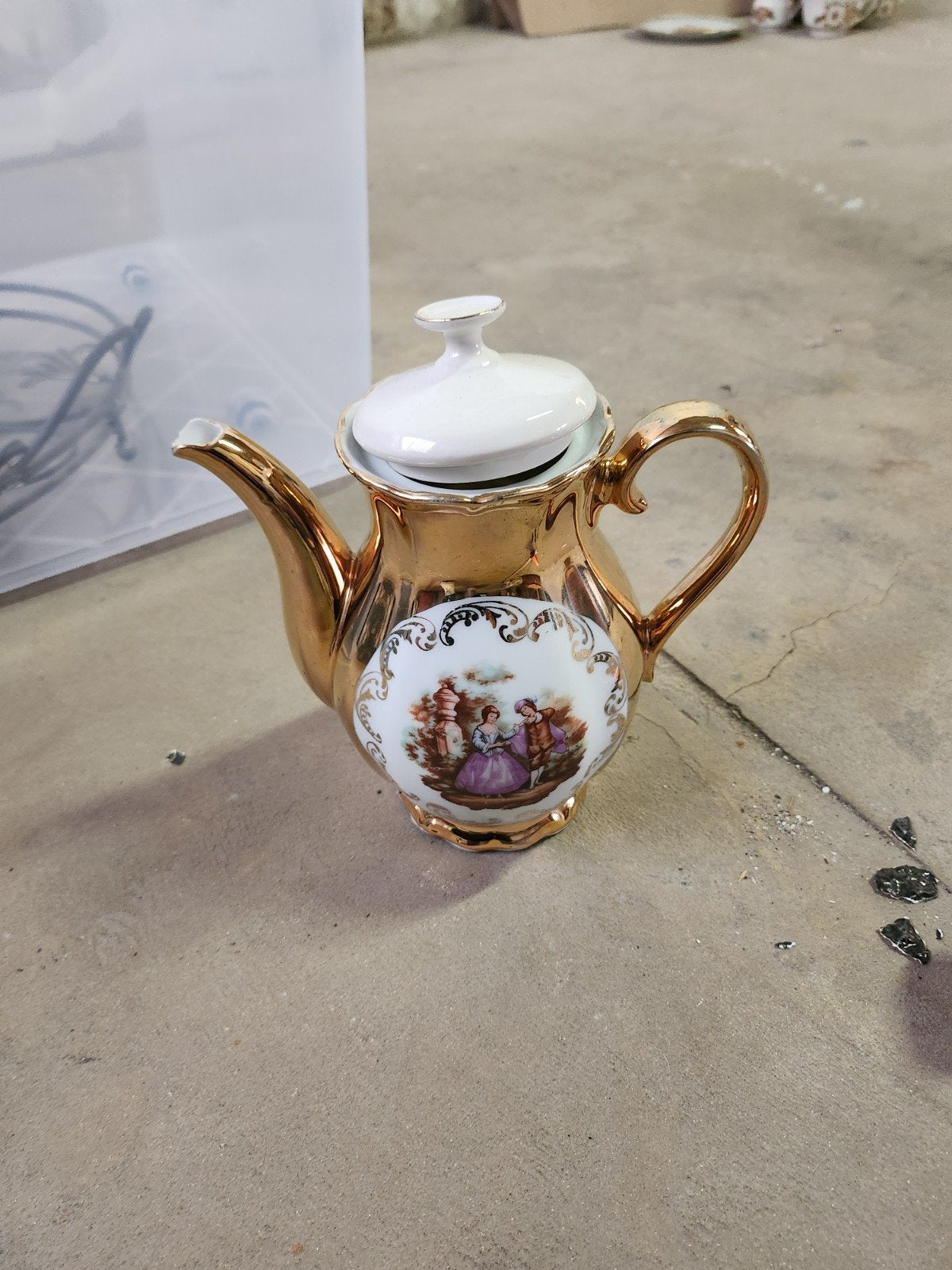 théière ancienne, Enlèvement ou Envoi