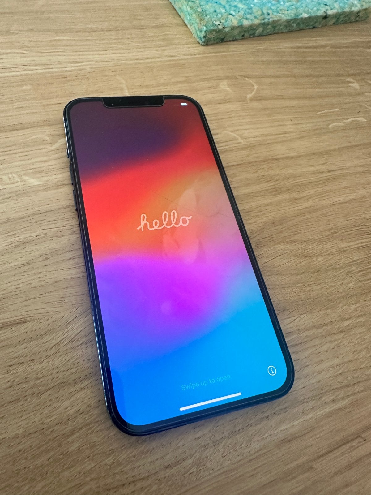 iPhone 12 Pro Max Pacific Blue - achterkant gebarsten, Télécoms, Téléphonie mobile | Apple iPhone, Utilisé, 256 GB, Sans abonnement