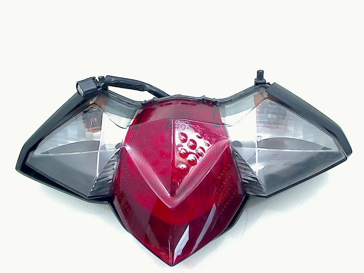 ACHTERLICHT VFR 1200 F (VFR1200 + DCT) (33710-MGE-641), Dhr. S. di Majo, Gebruikt, Info@cama-motorparts.nl, P.J. Troelstraweg 8 8
3144 CX  MAASSLUIS, NL