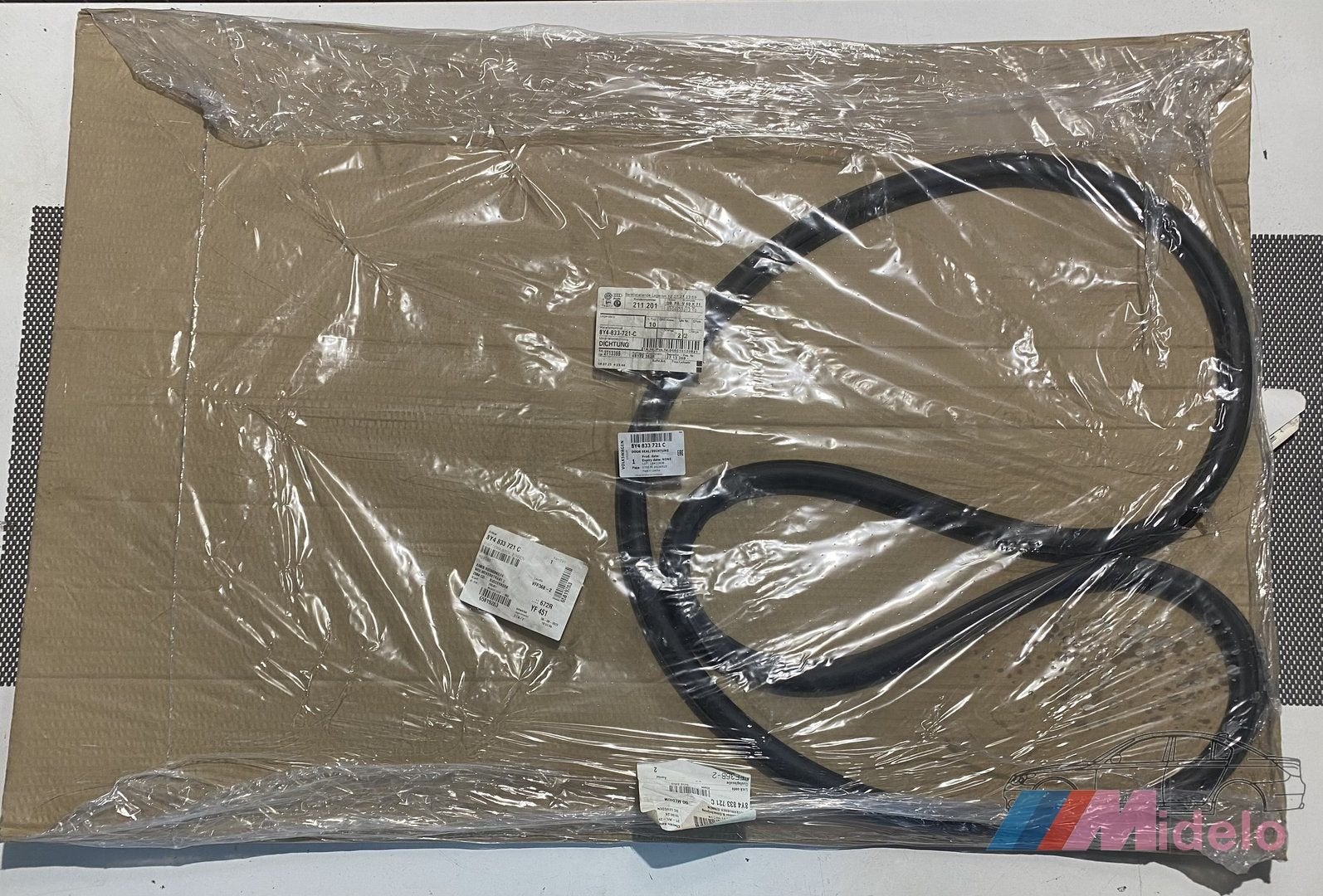 AUDI A3 PORTIER RUBBER R/L ACHTER NIEUW! 8Y4833721C, Gebruikt, -, -, -