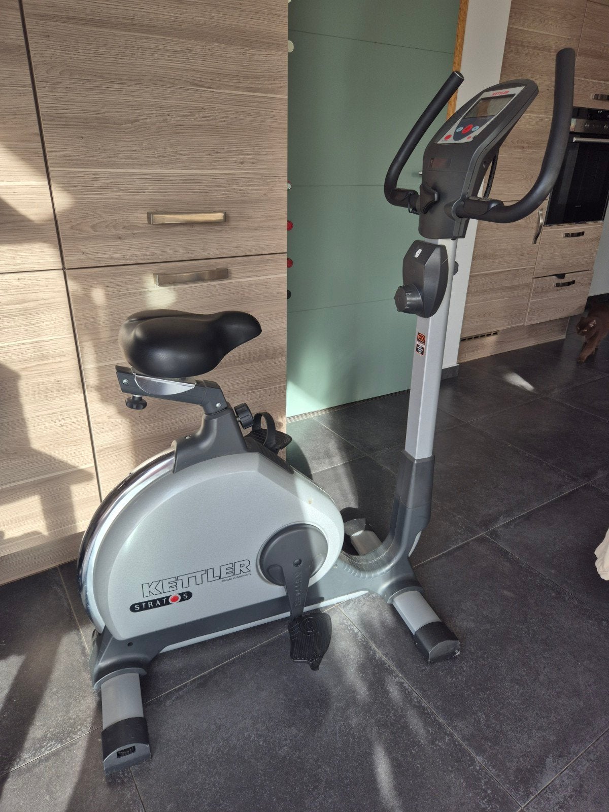 Vélo d’appartement Kettler Stratos – excellent état, Jambes, Aluminium, Comme neuf, Enlèvement