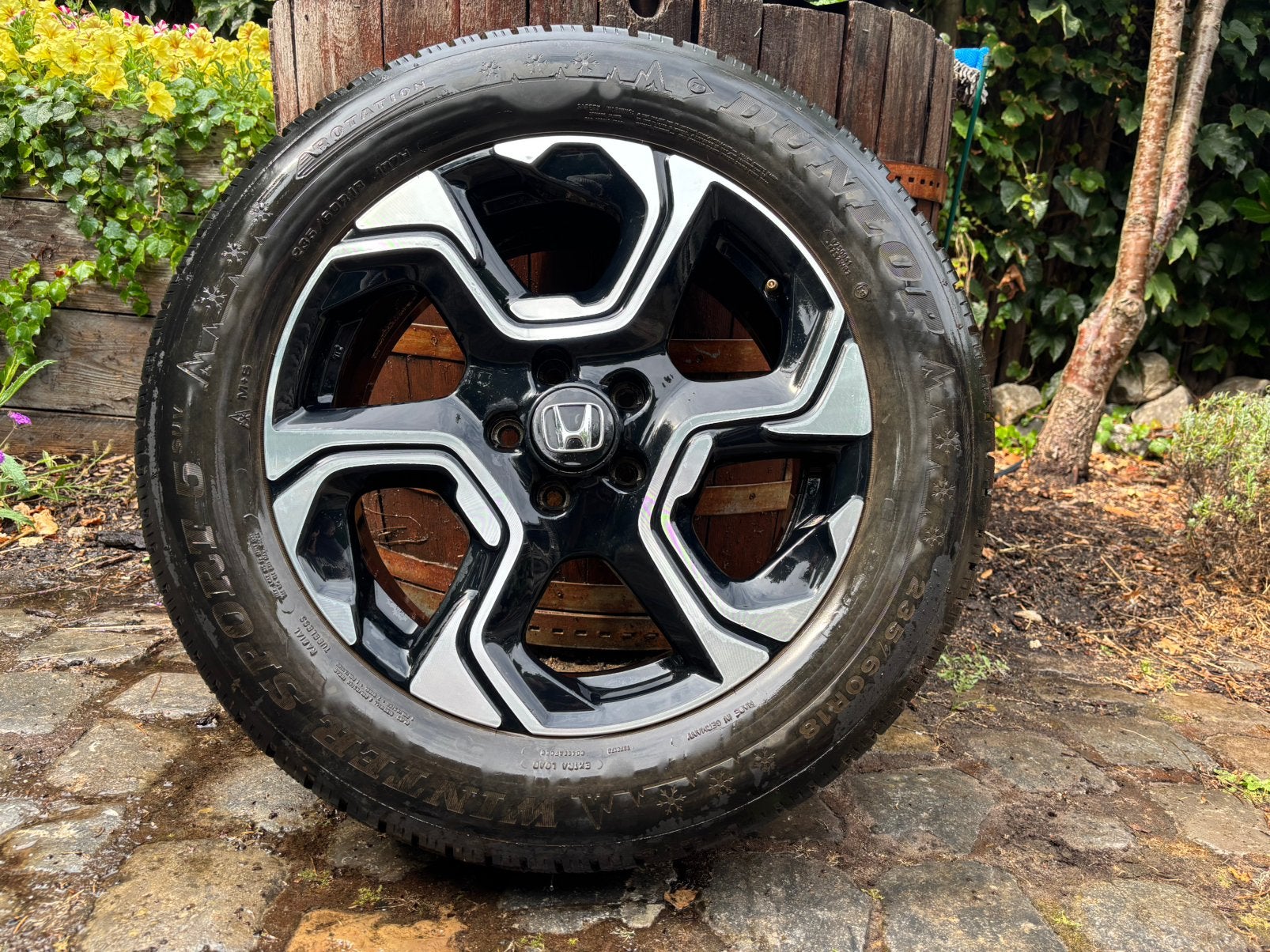 Te koop: 4 Dunlop winterbanden + velg, Auto-onderdelen, Banden en Velgen, Ophalen, 18 inch, Gebruikt, Winterbanden