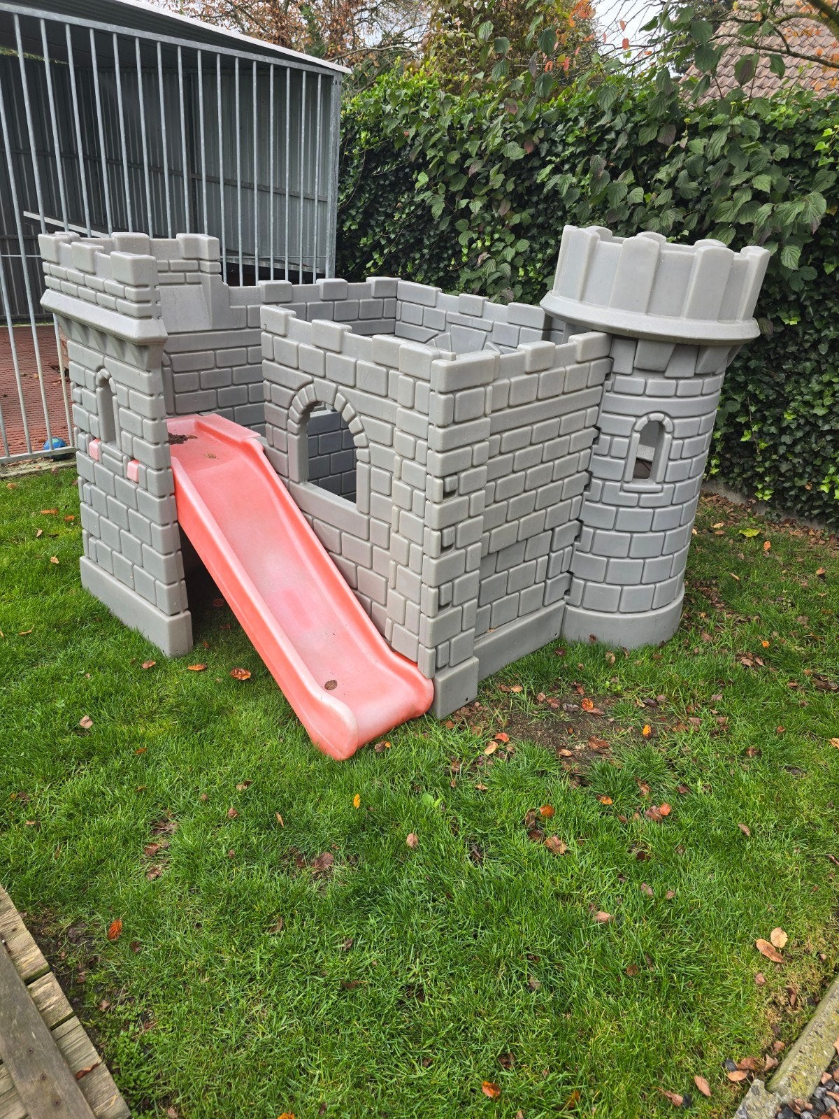 kasteel en grote glijbaan, Ophalen