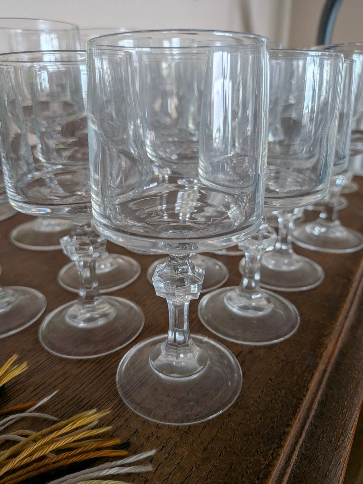 Grand service de 27 verres à pied en cristal, Enlèvement, Comme neuf, Autres types