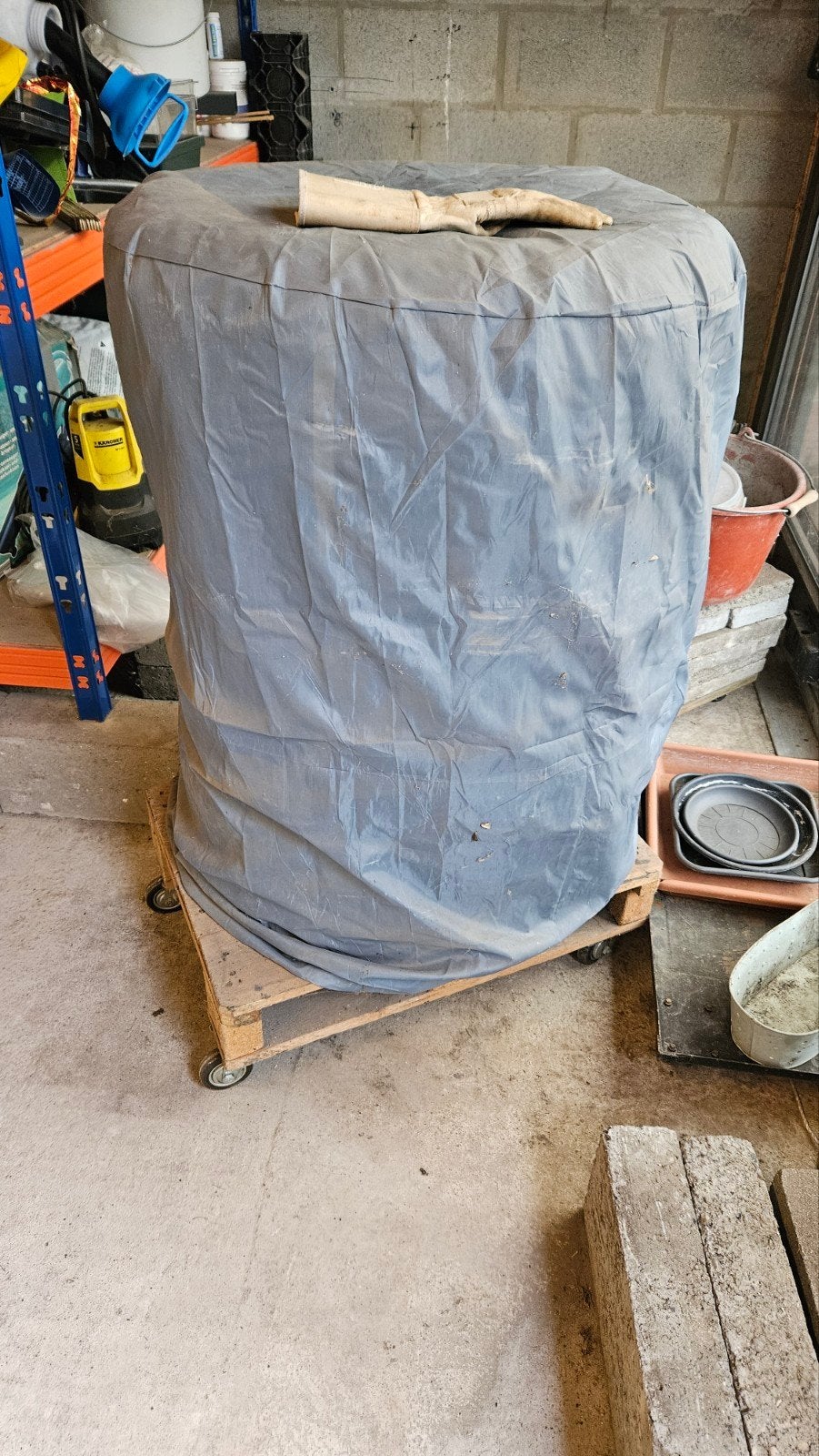 Banden op orinele velg 205/60 R 15, Auto-onderdelen, Banden en Velgen, Ophalen, Band(en)