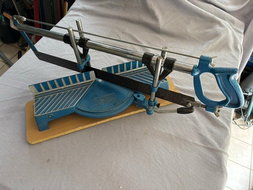 Scie à onglet, Bricolage & Construction, Enlèvement, Utilisé