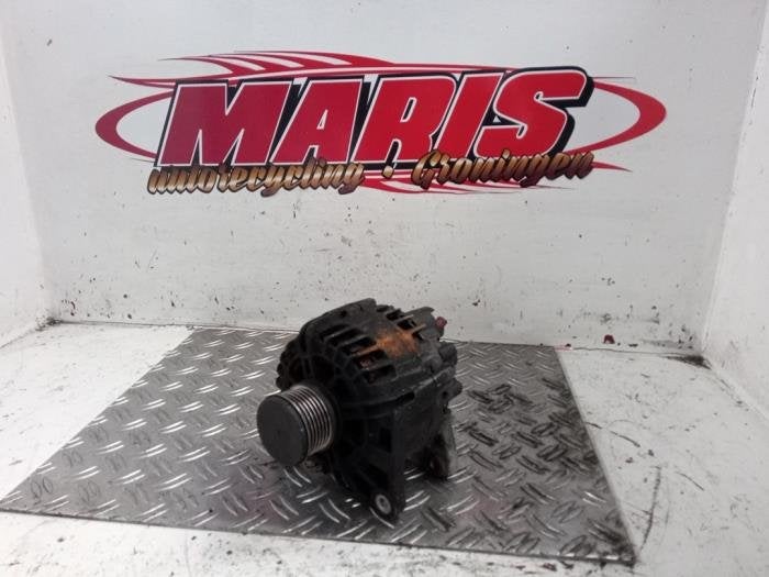 Dynamo d'un Renault Megane, -, Renault, -, 3 mois de garantie