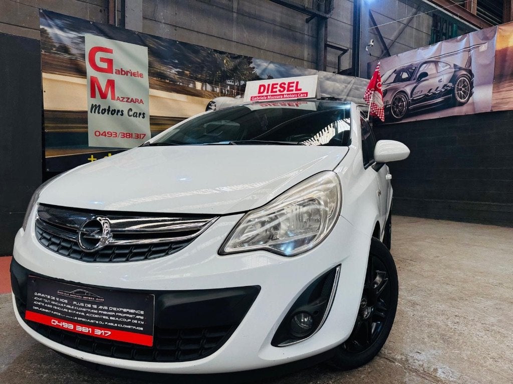 Opel Corsa 1.3CDTI, Zwart, Wit, Bedrijf, https://public.car-pass.be/vhr/8b3d2410-9e13-403a-8e6b-fb250c330232